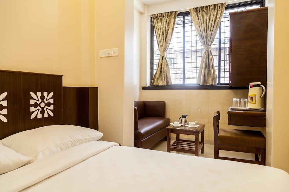 City Guest House - Dadar Mumbai Exterior photo