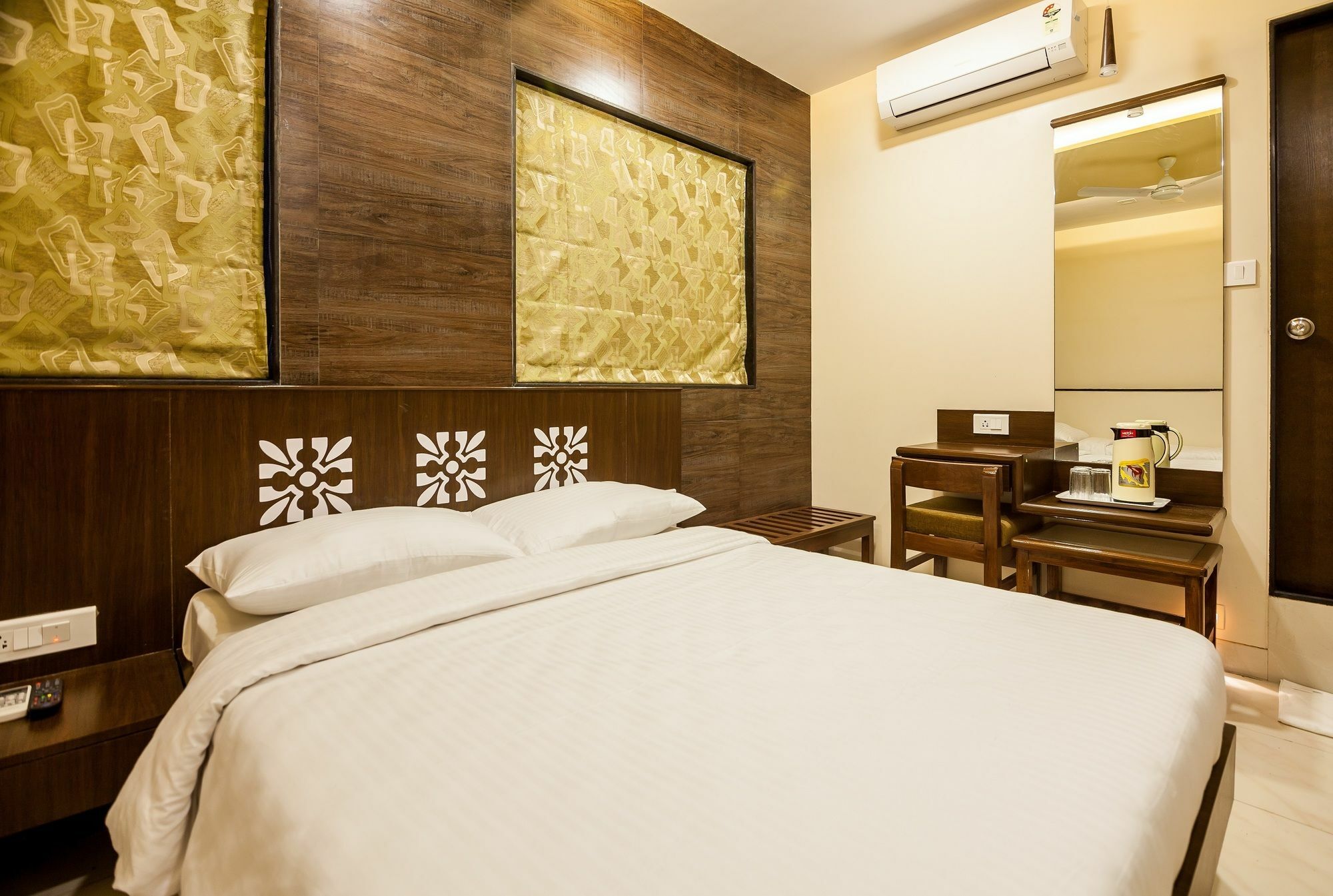 City Guest House - Dadar Mumbai Exterior photo