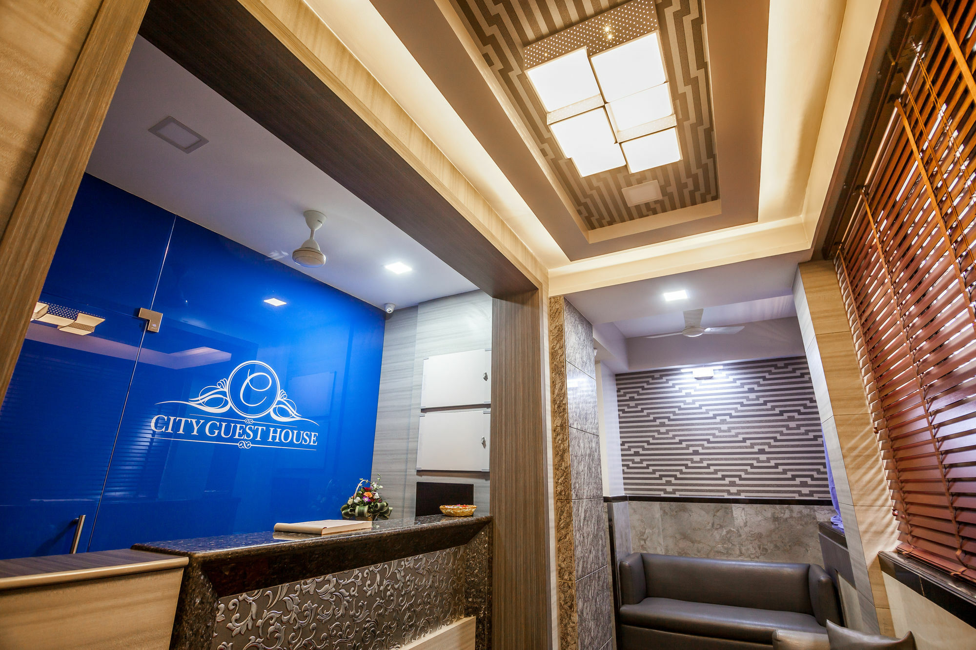 City Guest House - Dadar Mumbai Exterior photo