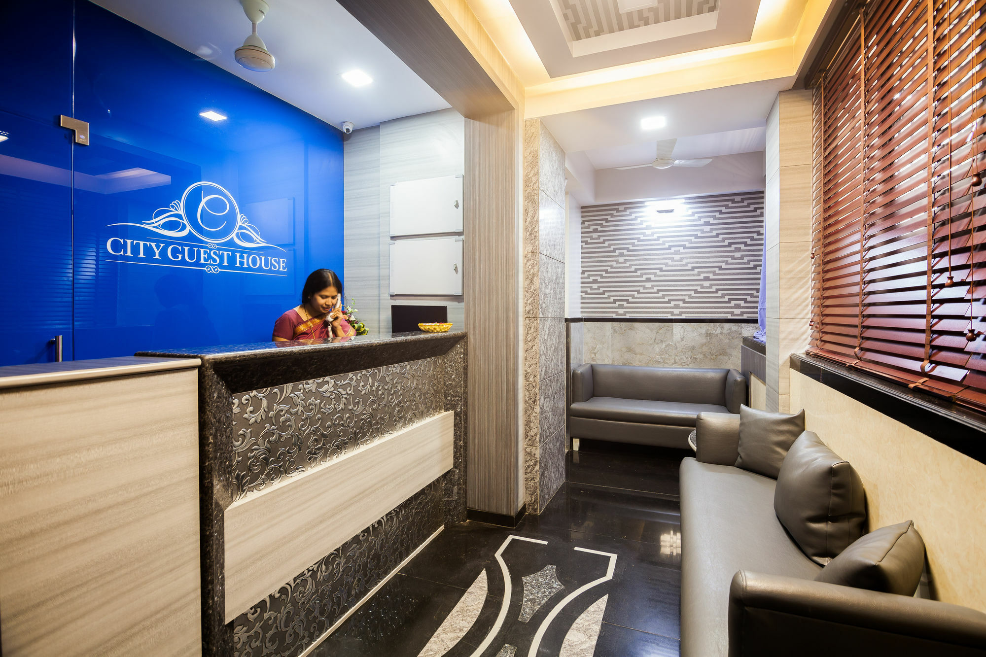 City Guest House - Dadar Mumbai Exterior photo